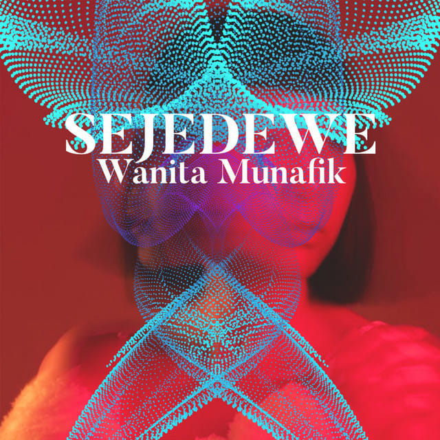Wanita Munafik