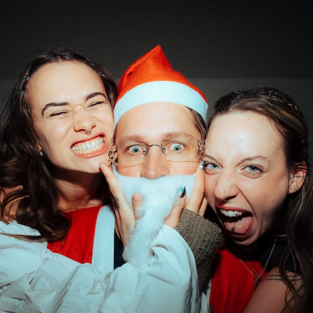 Hoe Hoe Hoe
