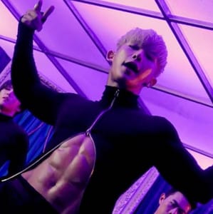 kpop hoe anthems 🍑🍯🍒