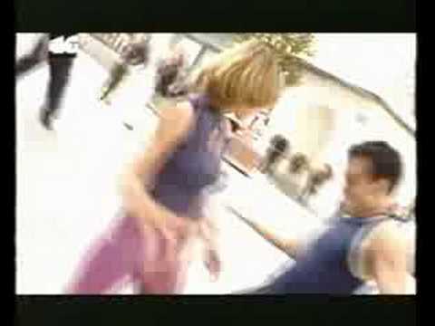 Tess (5) — Videoclip De Carne Y Hueso