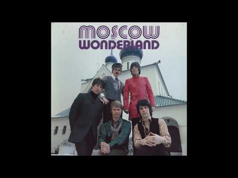 Wonderland (8) — Peeping And Hiding....... Wonderland