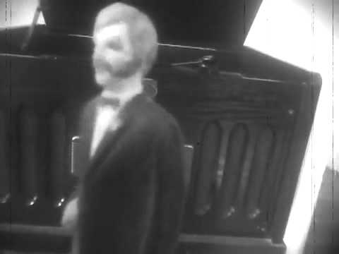 The Serendipity Singers — THE SERENDIPITY SINGERS crooked little man (don't let the rain come down)