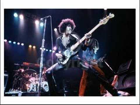 Phil Lynott — Thin Lizzy - Dear Miss Lonely Hearts (LIVE!)