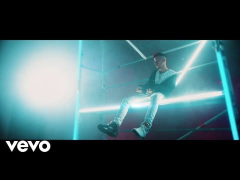 Sfera Ebbasta — Sfera Ebbasta - Bang Bang (Prod. Charlie Charles, Chris Nolan)