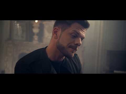 Willy William — Willy William feat. Keen'V - On s'endort (Clip Officiel)