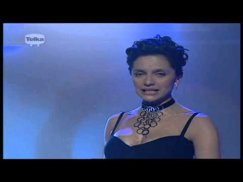 Lucie Bílá — Lucie Bílá   jampadampa   Silvestr 2003 (Úvod Helena Vondráčková + Dara Rolins)