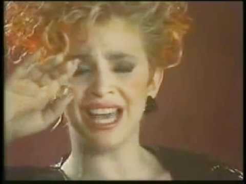 Yolandita Monge — QUITAME ESE HOMBRE