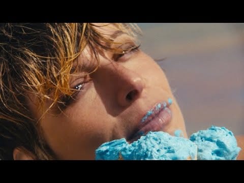 Mademoiselle K — Mademoiselle K - Garçon Bleu (Clip officiel)