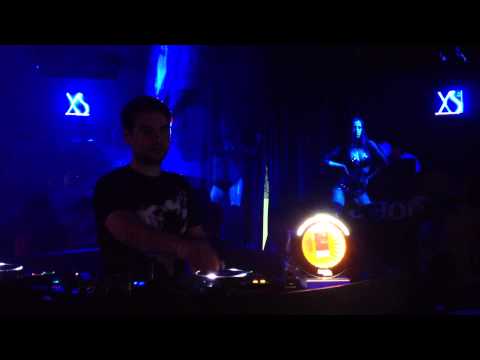 Martin Landsky — 22.02.2013г Manuel Tur @ Snob Novosibirsk, трек Martin Landsky - 1000 miles (Laurent Garnier remix)