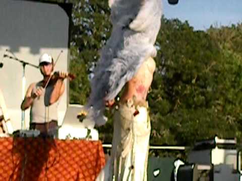 Beats Antique — Beats Antique Fan Dance by Zoe Jakes at Faerie Worlds, Eugene, OR