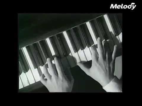 Charts — Charts / Notre monde à nous (1993)