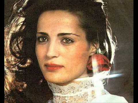 Linda De Suza — Linda De Suza - Um Portugues.wmv