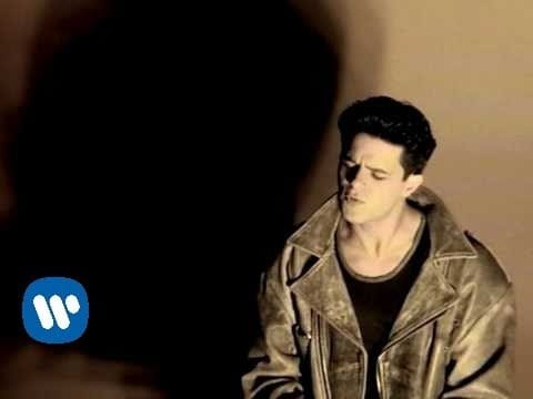 Alejandro Sanz — Alejandro Sanz - Pisando Fuerte (Video Oficial)