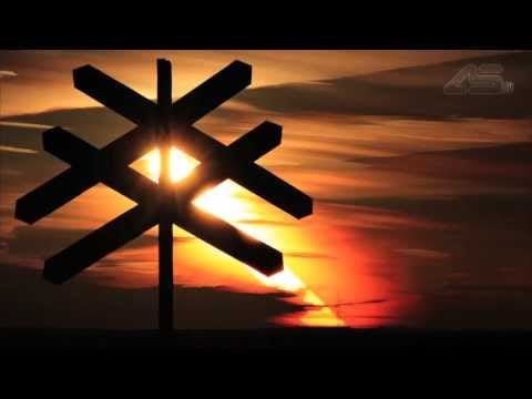 Headstrong (5) — Headstrong feat. Stine Grove - The Hurt (Aurosonic progressive remix)
