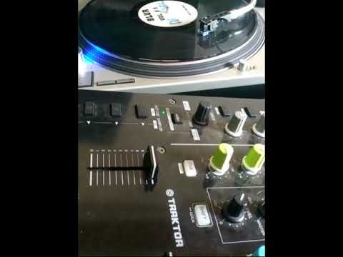 Richard F. — Blur House Loops Vol  #5 - Beat A Boomin'