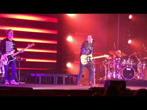 Luca Carboni — Luca Carboni - Silvia lo sai - Pop Up Tour Roma 2016