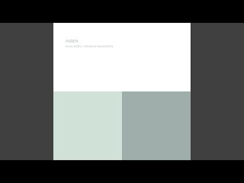 Alva Noto + Ryuichi Sakamoto — Avaol