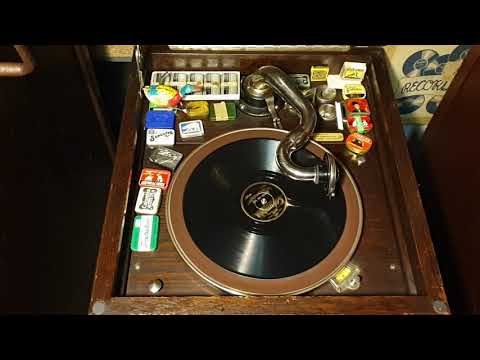 Ray Noble And His Orchestra — Cuddles. Fox Trot. Ray Noble and his Orchestra. 78rpm