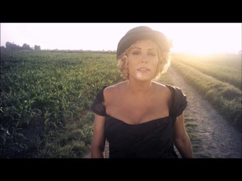 Malika Ayane — Malika Ayane - Il Tempo Non Inganna (videoclip ufficiale)