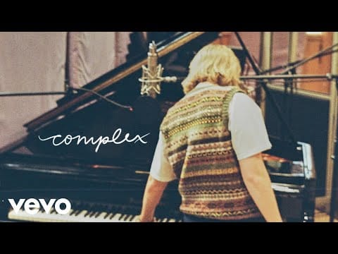 Katie Gregson-MacLeod — complex