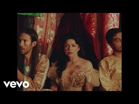 Mon Laferte — Mon Laferte - Levítico 20:9