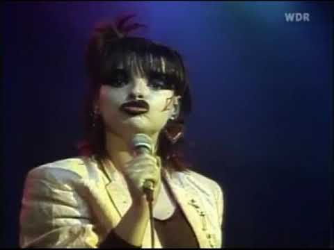 Nina Hagen Band — NINA HAGEN "AUF'M BAHNHOF ZOO" live Rockpalast 09 / 12 / 1978 (video)