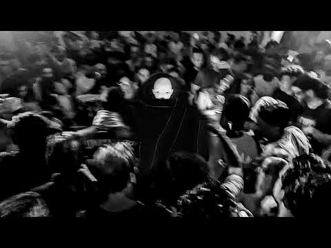 Skrillex — Rumble