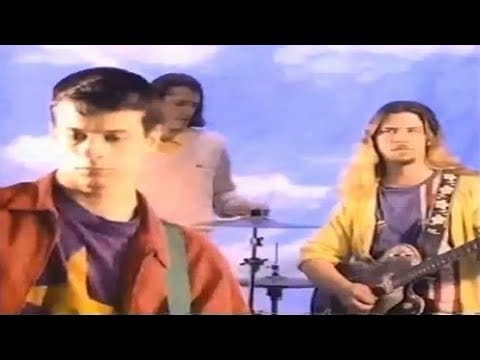 Gigolo Aunts — Gigolo Aunts - Where I Find My Heaven (Official Video)