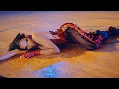 Tinashe (2) — Tinashe - Bouncin [Official Music Video]