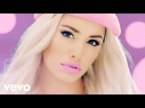 Lali (6) — Lali - Boomerang (Official Video)
