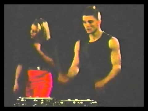 Deutsch Amerikanische Freundschaft — DAF - El Que (Video)
