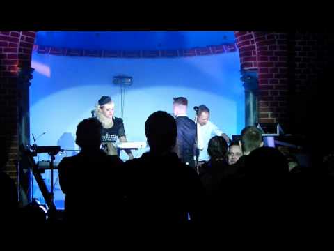 Plastic Autumn — Plastic Autumn - Teil 1/4 - distance - black mails - revenge / Plattenburg / by Don