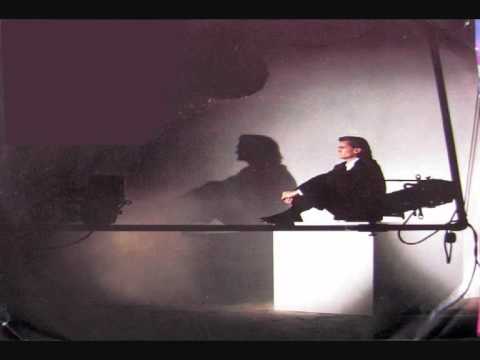 Feargal Sharkey — Feargal Sharkey - The Living Actor.