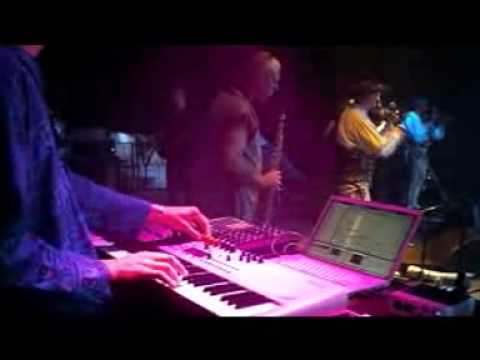 Trebunie-Tutki — Trebunie Tutki & Kinior Future Sound-Taniec jaworowy live-Sandomierz l