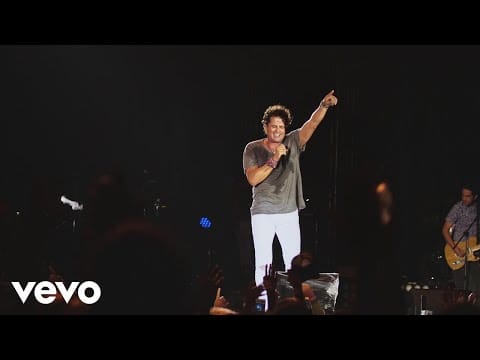 Carlos Vives — Carlos Vives - Pescaíto (Official Video)