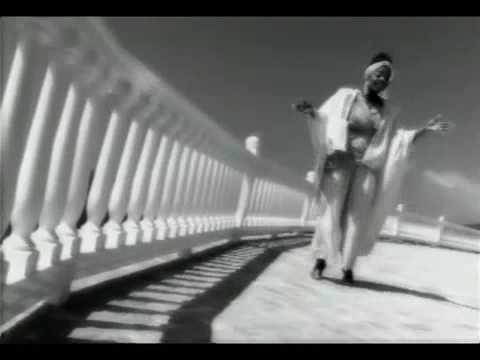 BeBe & CeCe Winans — BeBe & CeCe Winans - Addictive Love -  Music Video