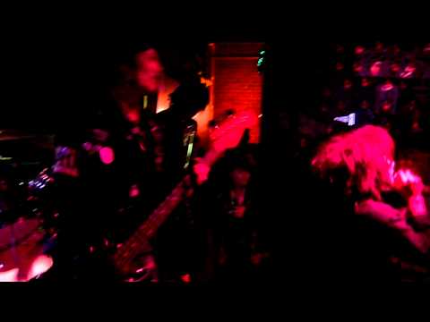 Isterismo — ISTERISMO - melb 17/10/10
