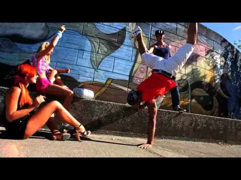Corona — Simon from Deep Divas - The Rhythm Of The Night (Official Video)