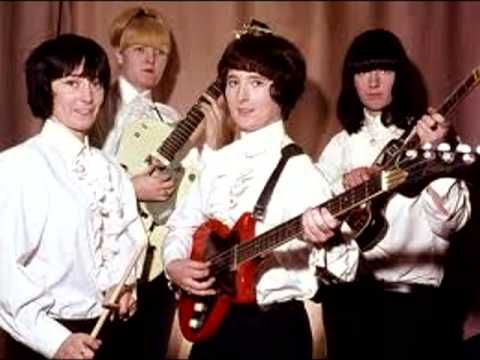 The Liverbirds — Liverbirds   Why Do You Hang Around Me (Studio version)