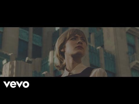 Alexandra Savior — Alexandra Savior - Mirage (Video)