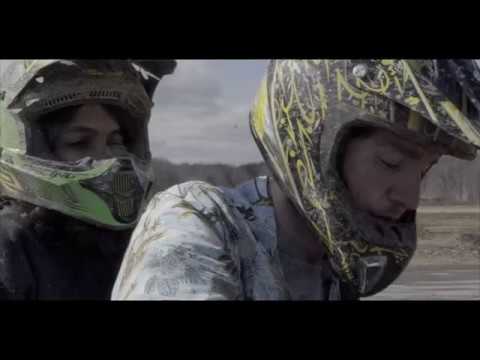 HOMESHAKE — Homeshake - Khmlwugh (Official Video)