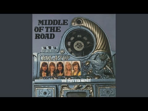 Middle Of The Road — Country Bus