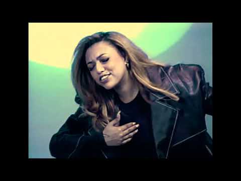 Mahalia — Hey Stranger [Official Visualiser]