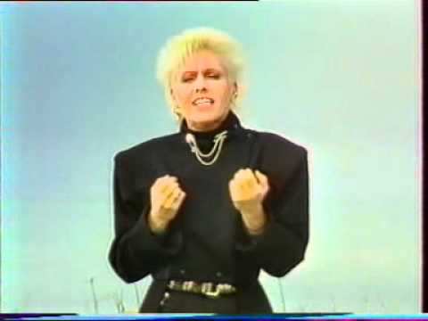 Jakie Quartz — lac d'Annecy - Jakie Quartz - vivre ailleurs - 1986 - libellule