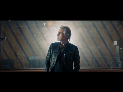 Luciano Ligabue — Ligabue - Volente o nolente (feat. Elisa) (Official Video)