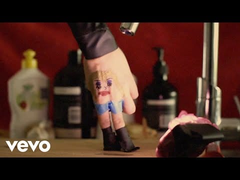 Amyl and the Sniffers — Amyl and the Sniffers - Monsoon Rock