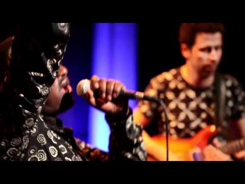 Ukandanz — uKanDanZ - Belomi Benna (clip)