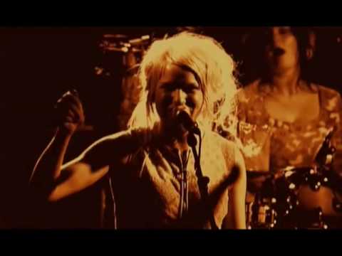 Katzenjammer — Katzenjammer - A Bar In Amsterdam [Official Music Video]
