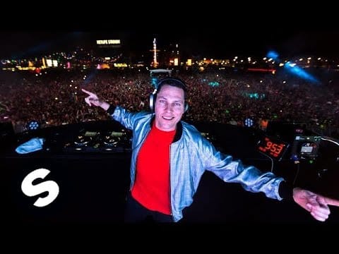 Rune — Rune RK - Calabria (Firebeatz Remix) [Played by Tiësto Live @ EDC 2014)