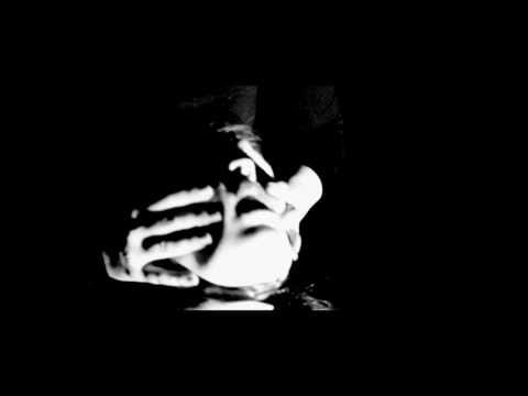 10 000 Russos — 10,000 Russos - Tutilitarian (Official Video)